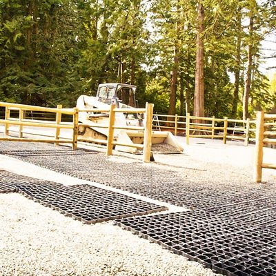330*330*50MM Alturas 5mm Caballo de pie Paddock Hierba Paver Estancia Cuadrícula Caballo Paddock Cuadrícula