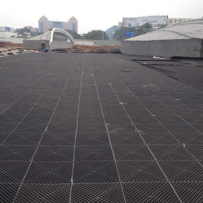 Membrana de base para jardín de techo verde con hoyuelos de HDPE para 4 cantidad por metro cuadrado