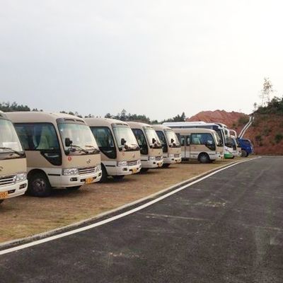 6 Cantidad por metro cuadrado Carretera de plástico de rodillos de geocella Red de tierra para estacionamiento